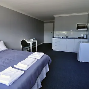 Bribie Island Square Bed & Breakfast